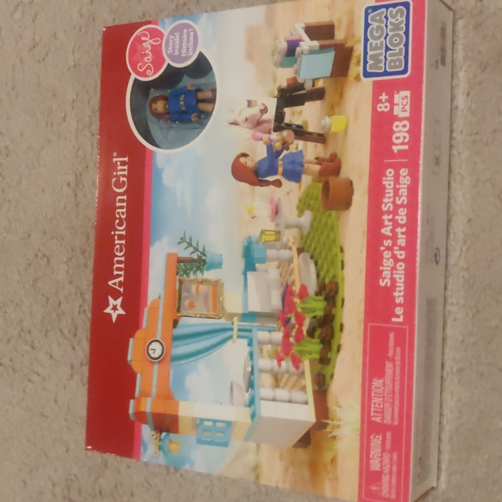 New!Saige's Art studio Mega blocks 198pcs ages 8+